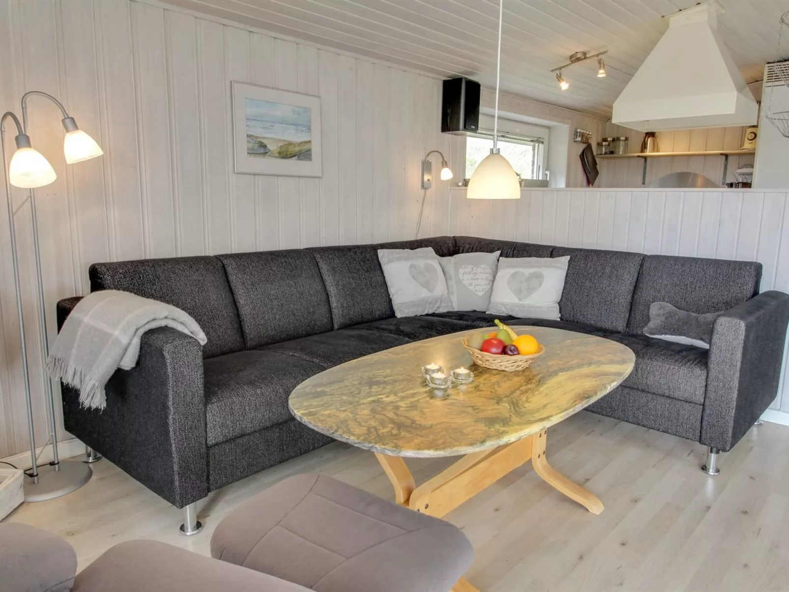"Laurens" -  from the sea-Drinnen
