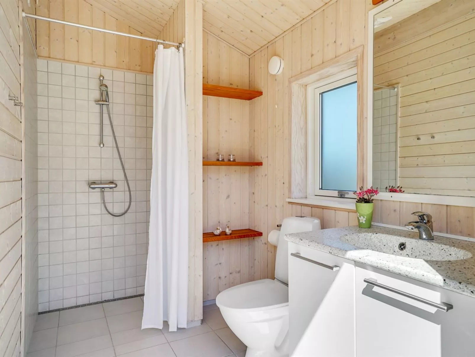 "Dorothe" - 1.4km from the sea-Inside