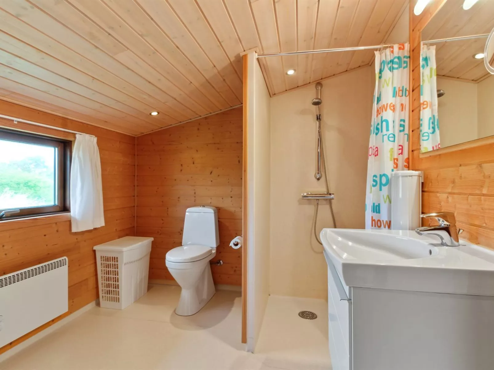 "Svenne" - 500m from the sea-Inside