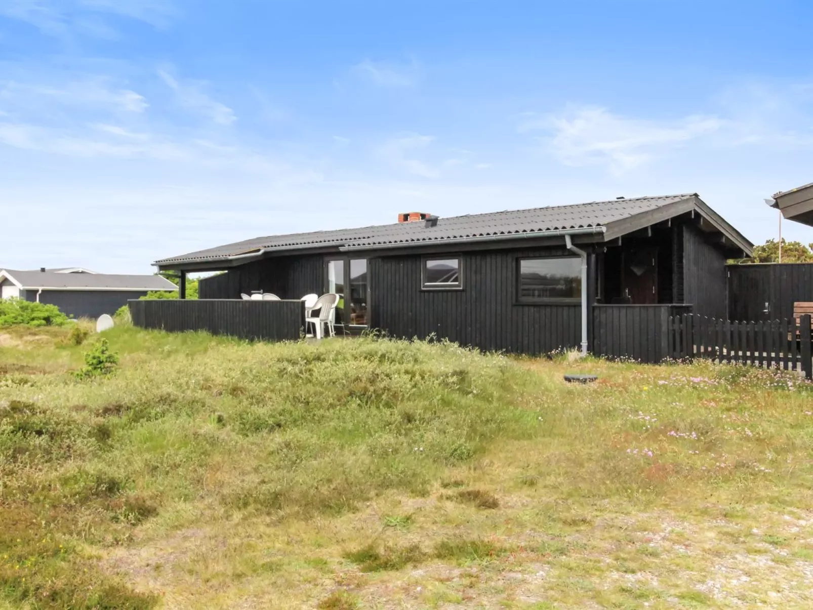 "Svenne" - 500m from the sea-Outside
