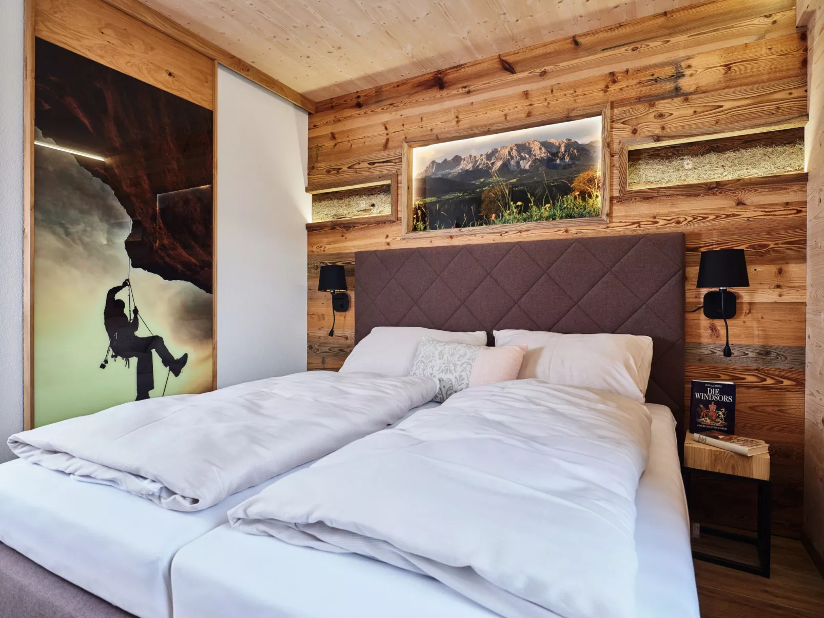 Premium mit 4 Schlafzimmern,Sauna&Pool