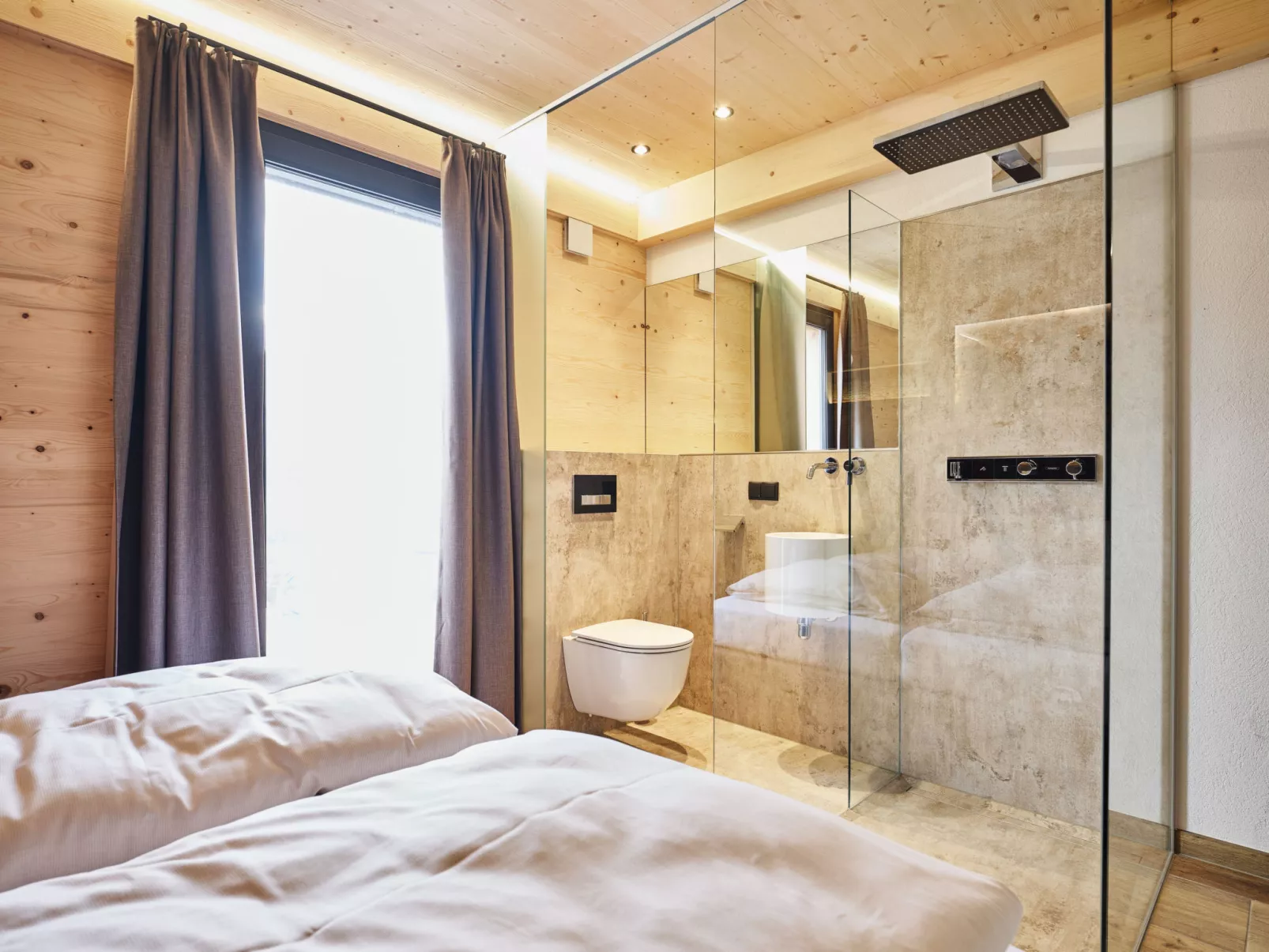 Premium mit 4 Schlafzimmern,Sauna&Pool-Drinnen