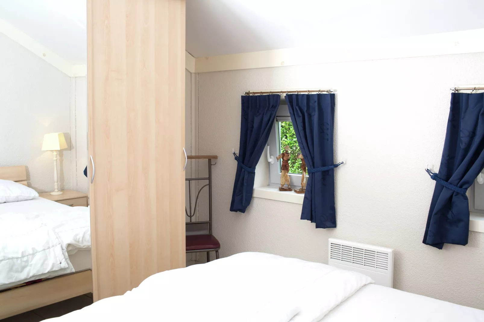 Sea Side 45-Bedroom