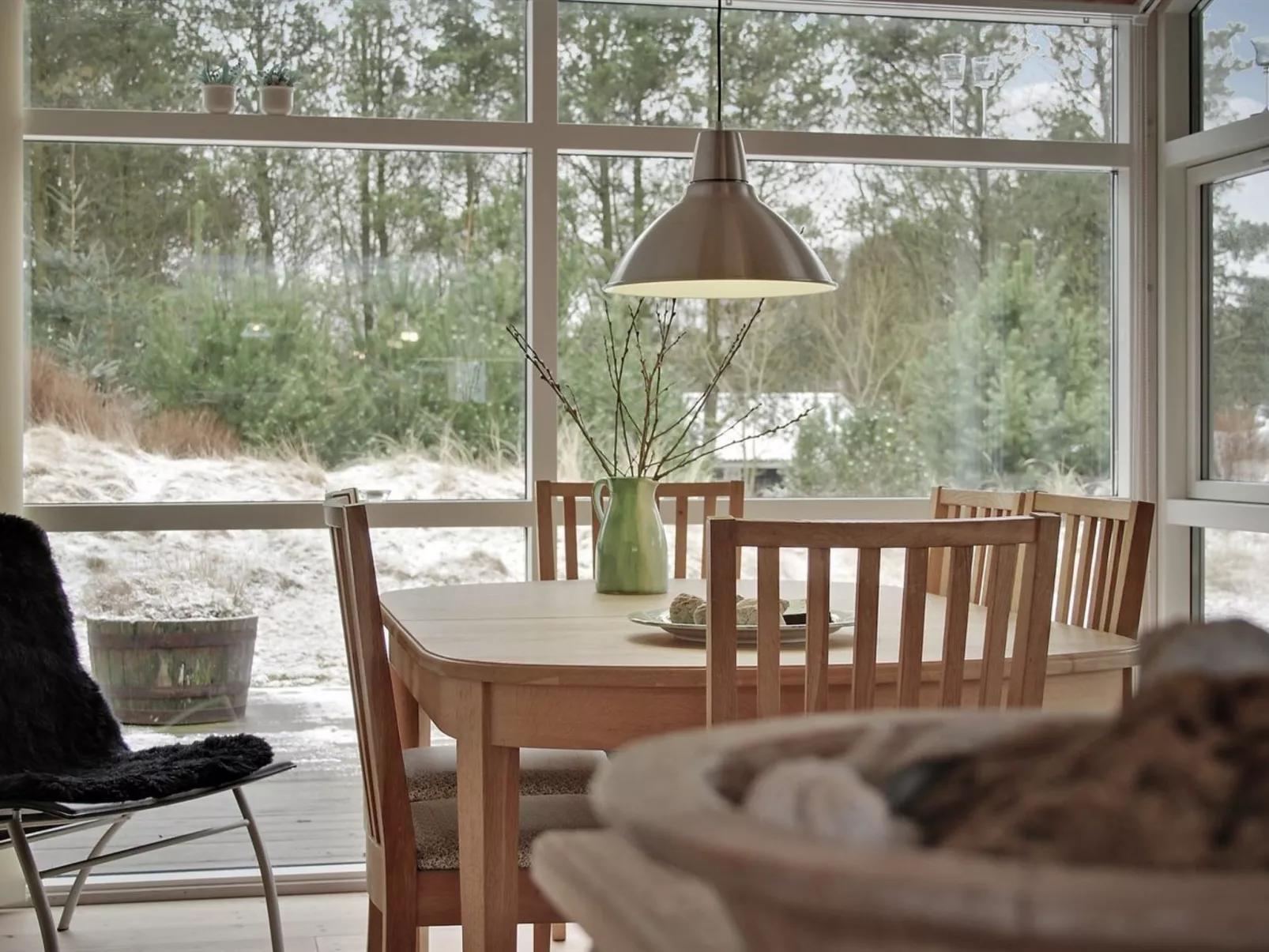 "Edger" - 2.3km from the sea-Inside