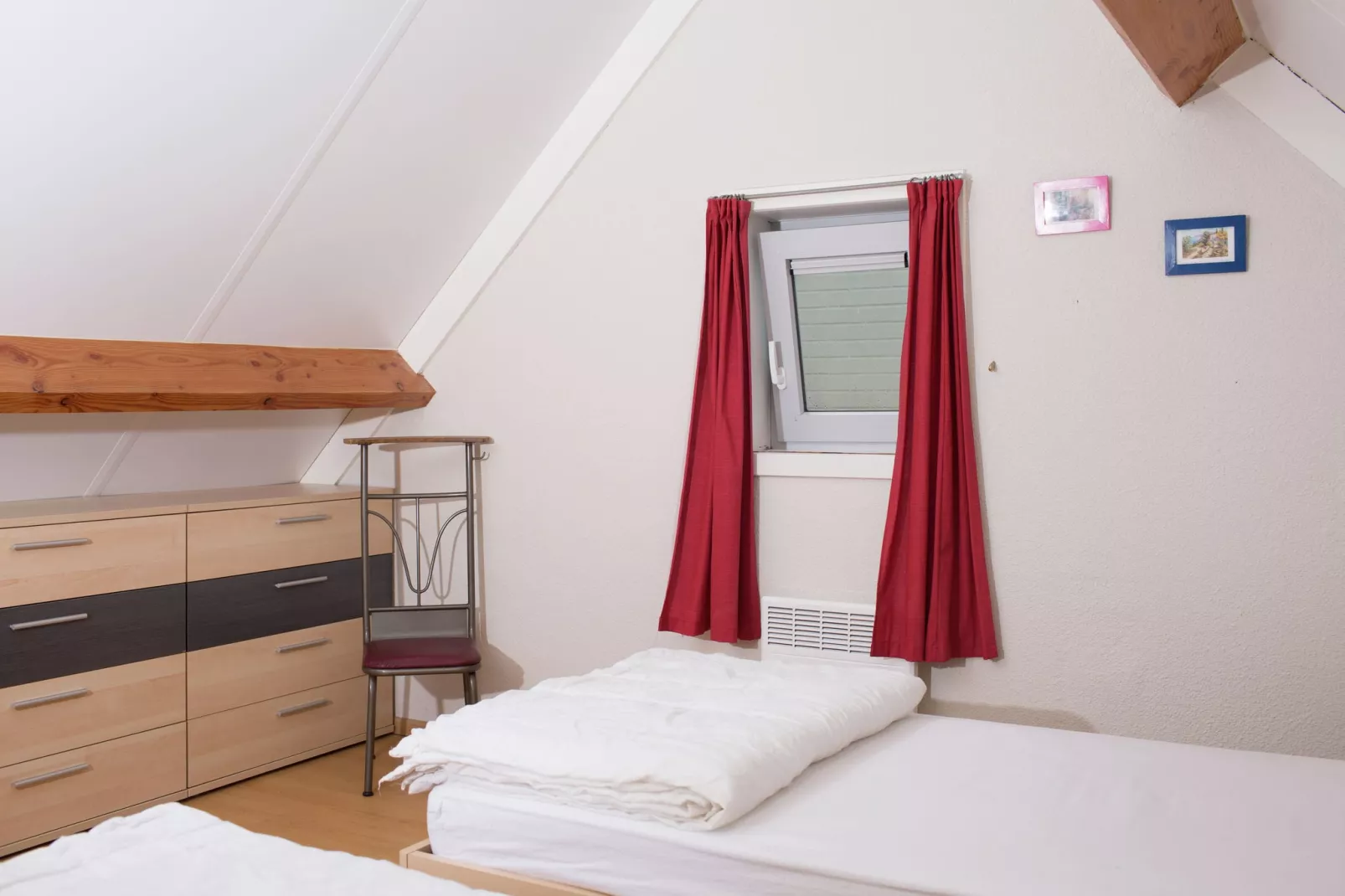 Sea Side 45-Bedroom