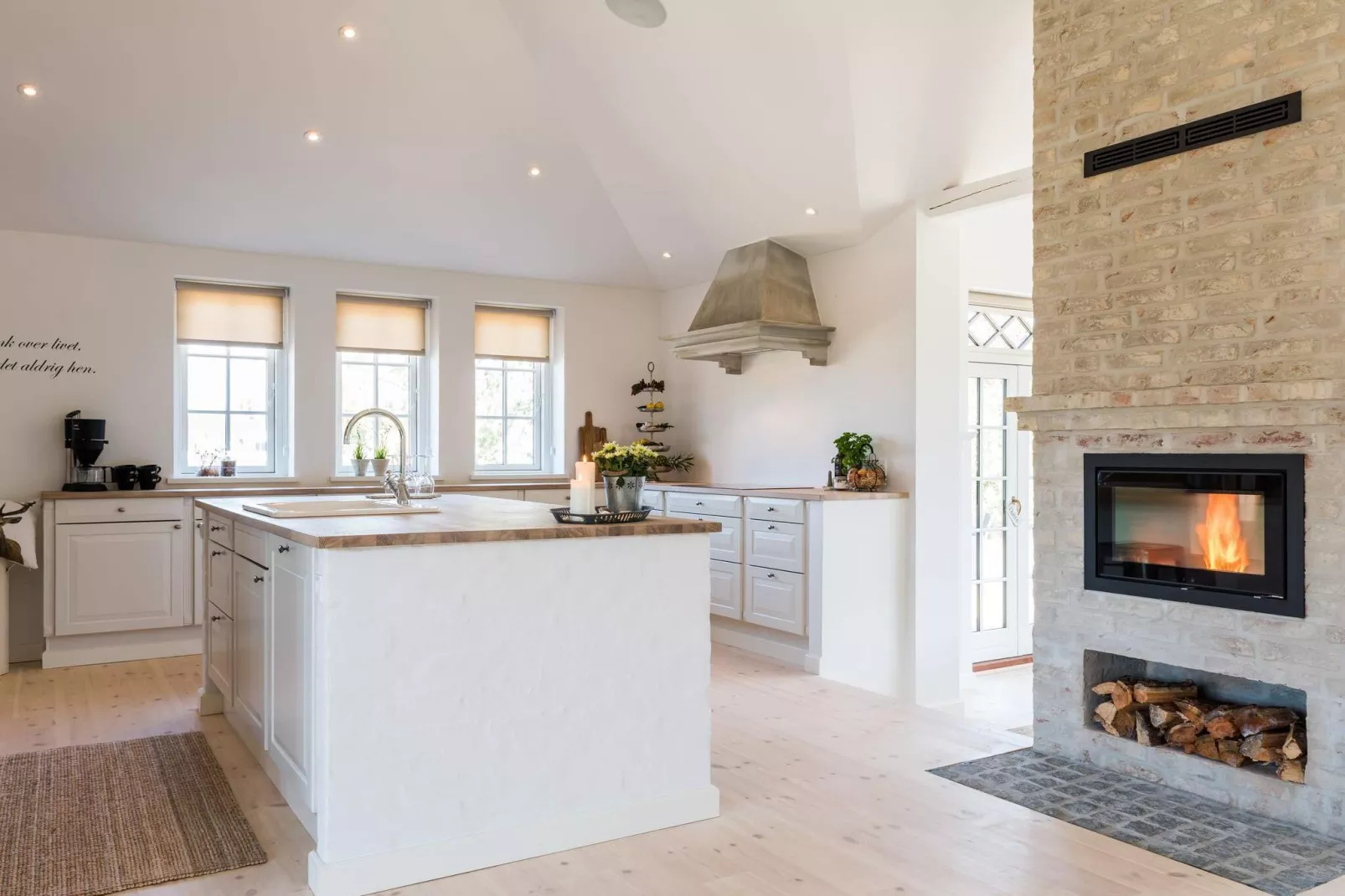 4 person holiday home in Henne-Indoor