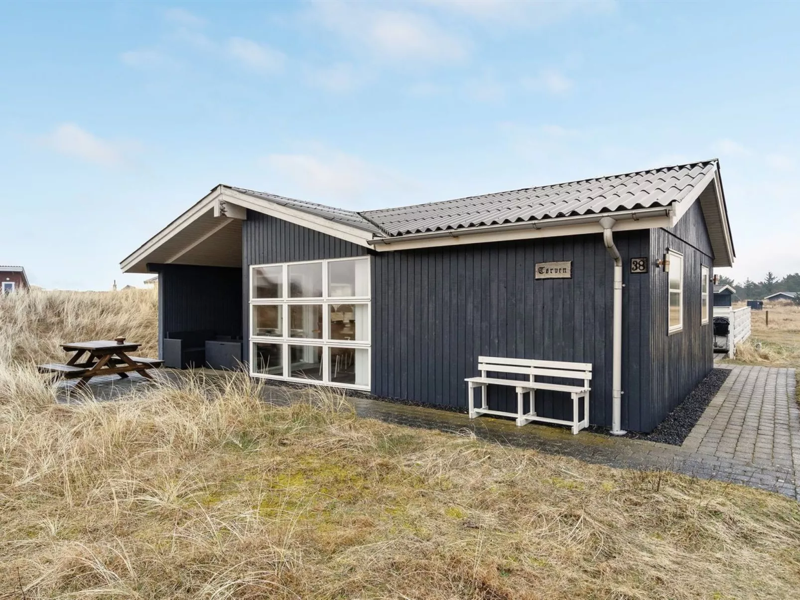"Drifa" - 600m from the sea-Inside