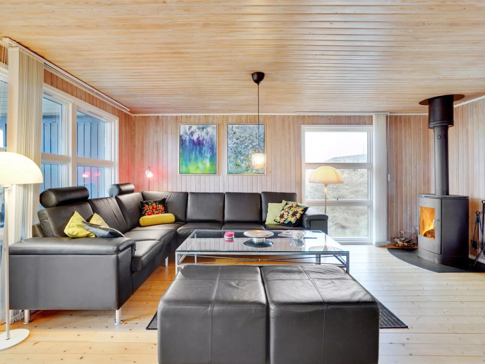 "Drifa" - 600m from the sea-Inside