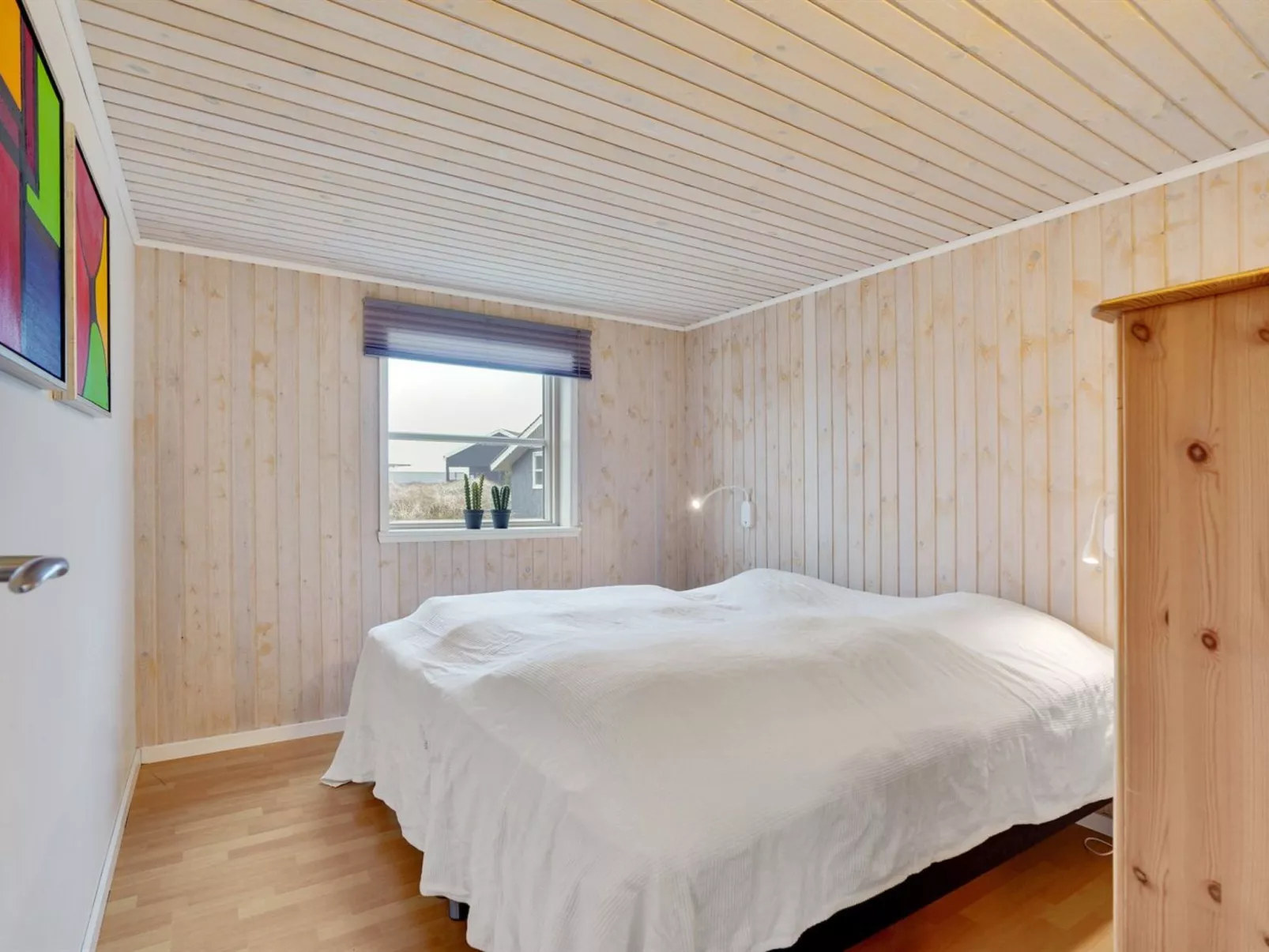 "Drifa" - 600m from the sea-Inside