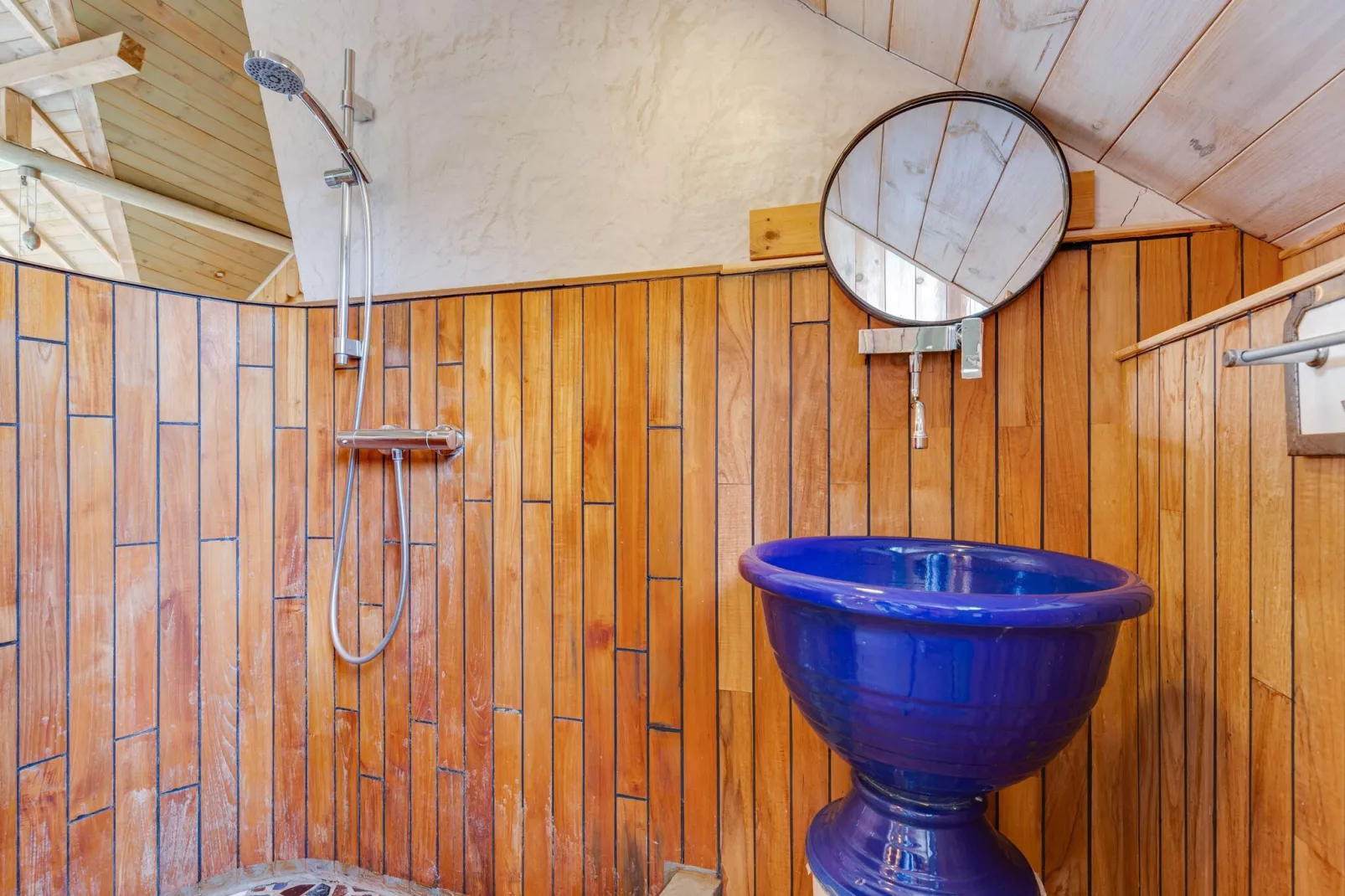 MAISON DE VACANCES NOISETTE 7p-Bathroom