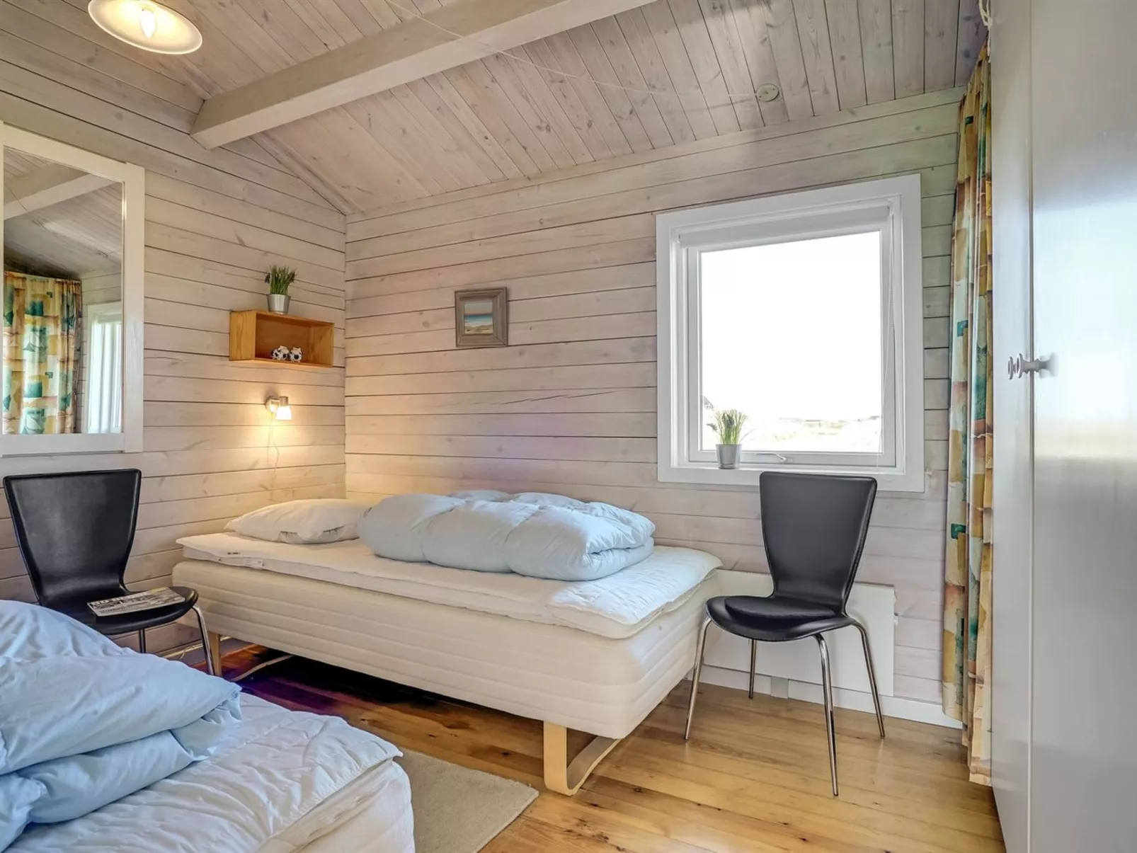 "Aashild" - 400m from the sea-Inside