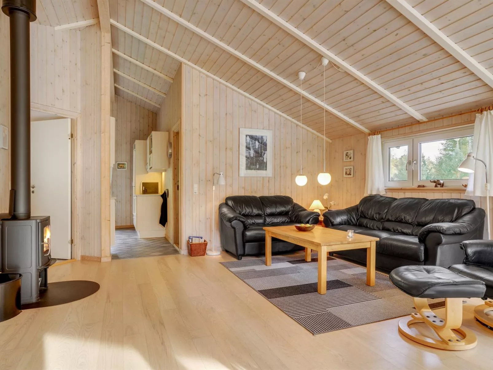 "Thomasine" - 1.5km from the sea-Drinnen