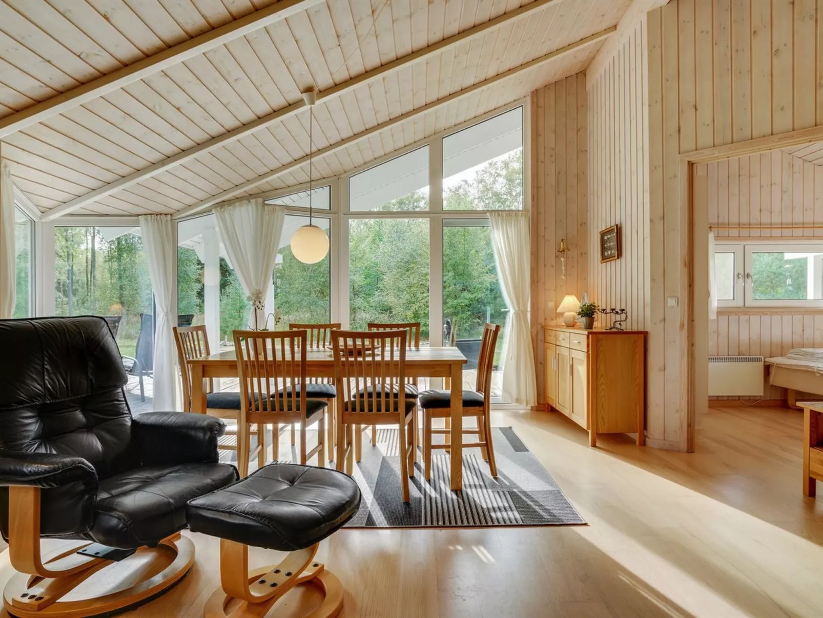 "Thomasine" - 1.5km from the sea-Drinnen