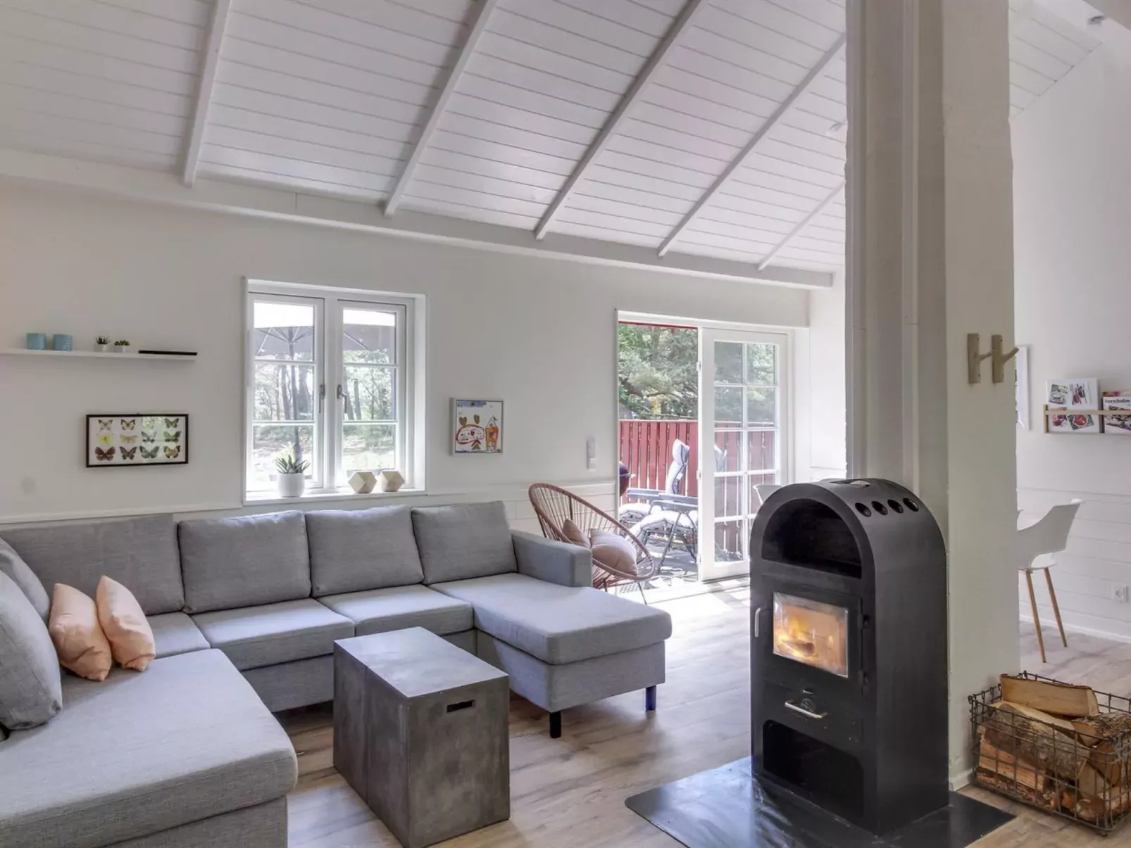 "Klak" - 100m from the sea-Inside