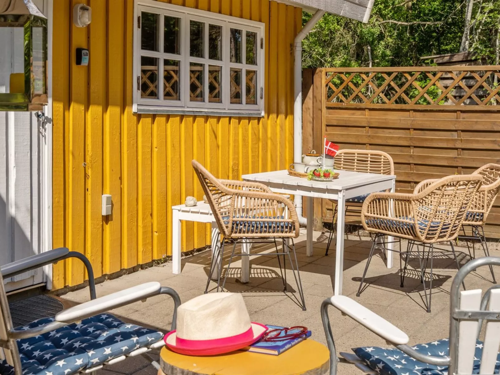 "Mirla" - 300m from the sea-Draußen