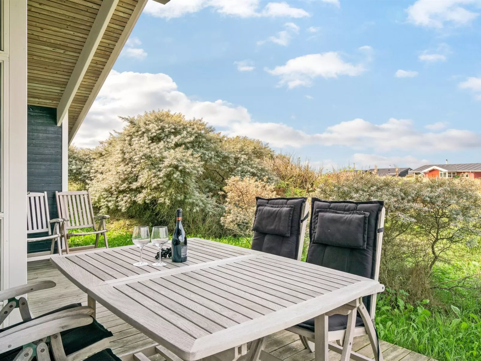 "Breide" - 250m from the sea-Outside