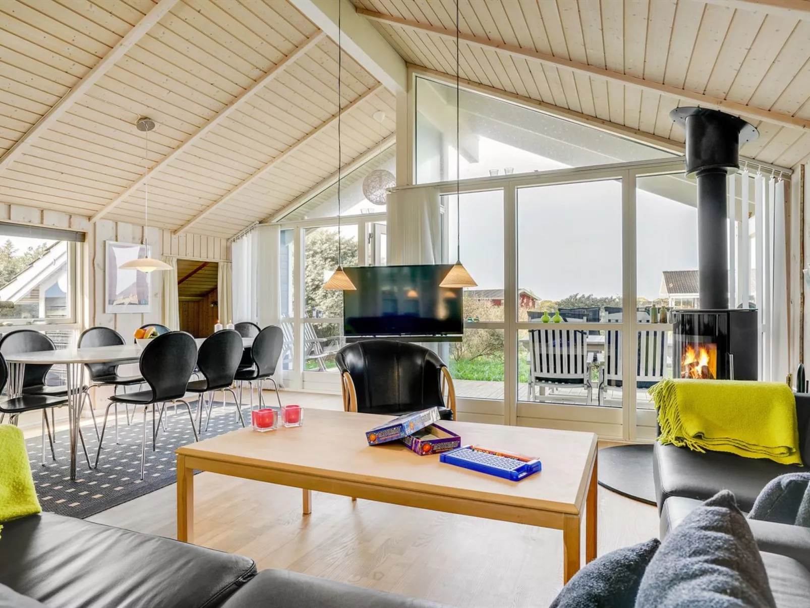 "Breide" - 250m from the sea-Inside