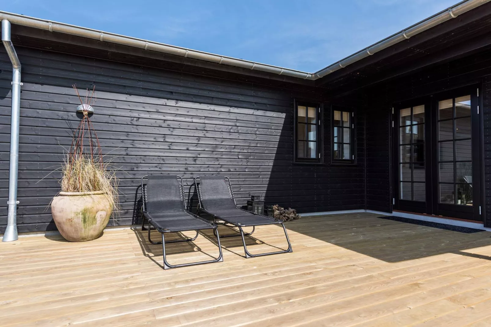 4 person holiday home in Henne-View