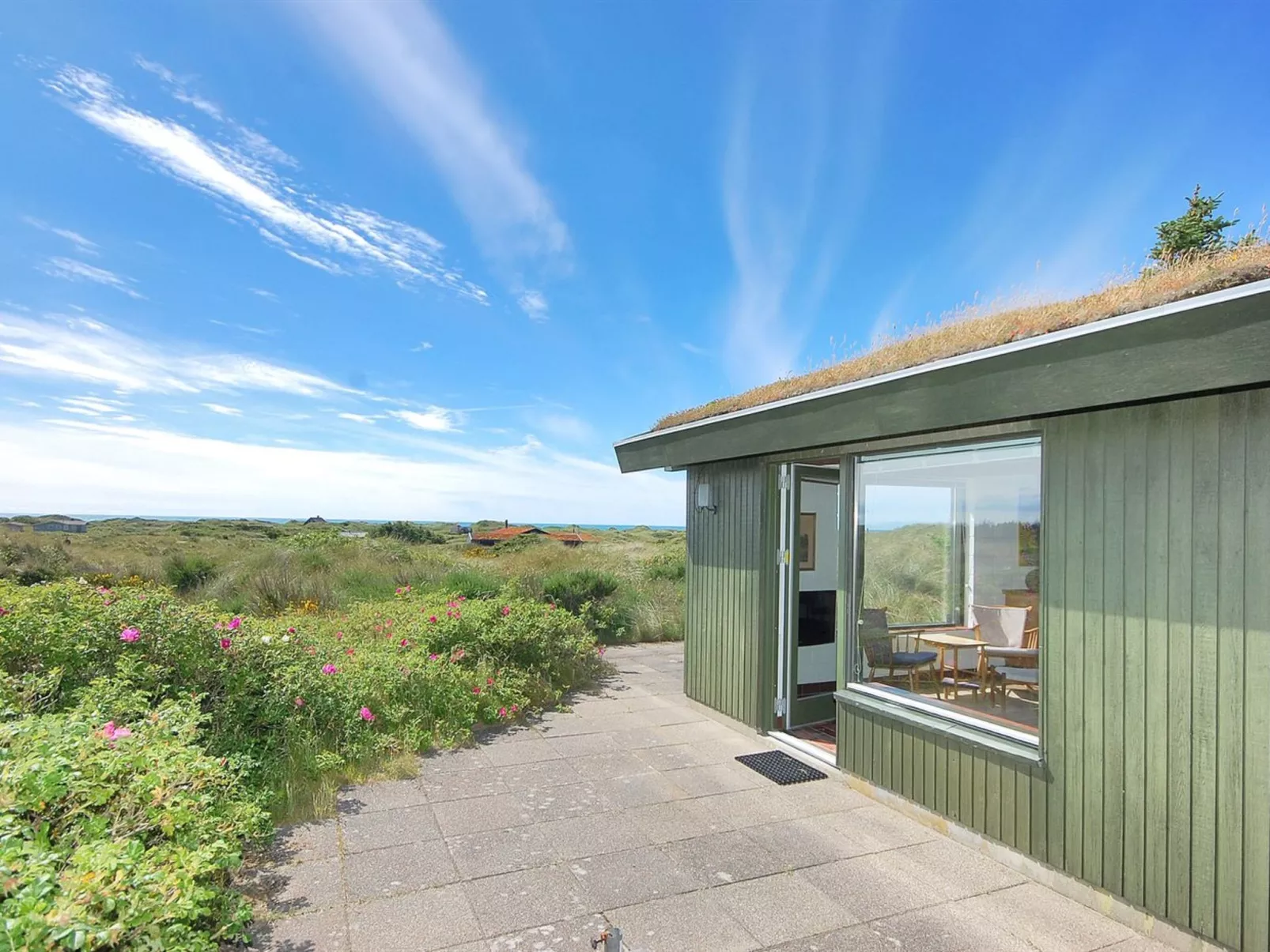 "Ehawee" - 350m from the sea-Outside