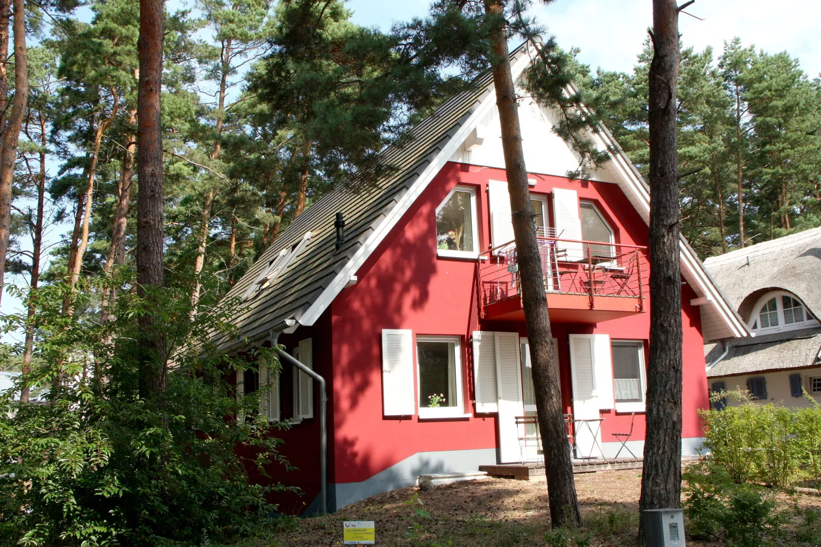 Im EG 50 qm / links-Exterior summer