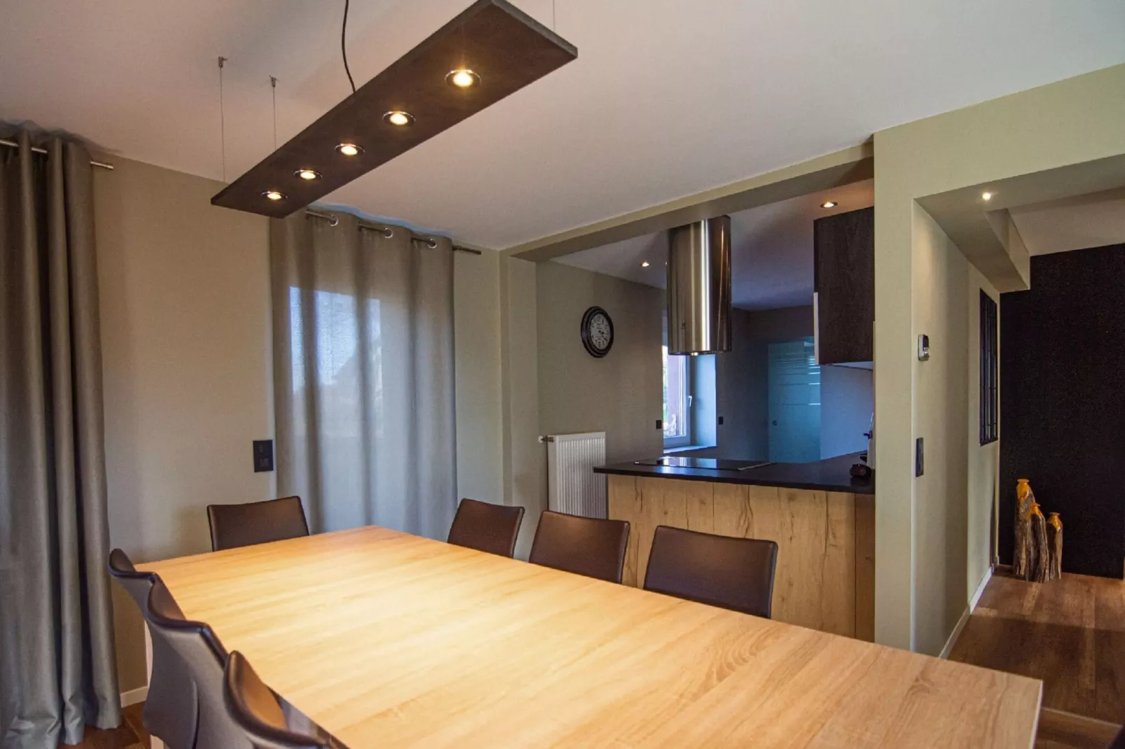 LE MILLE FIORI HOUSE-Dining room