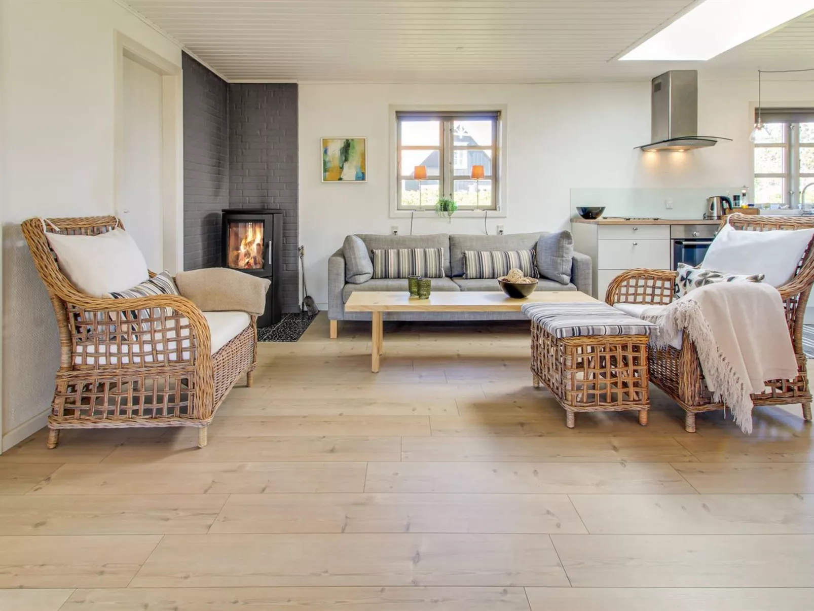 "Agni" - 800m from the sea-Drinnen