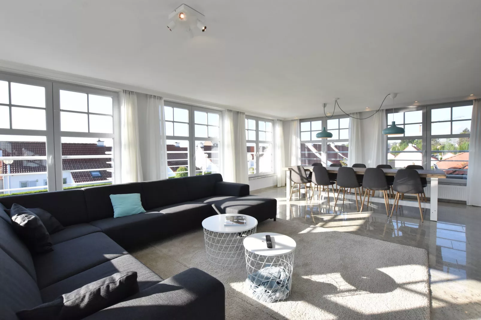 SeaLoft-Living room