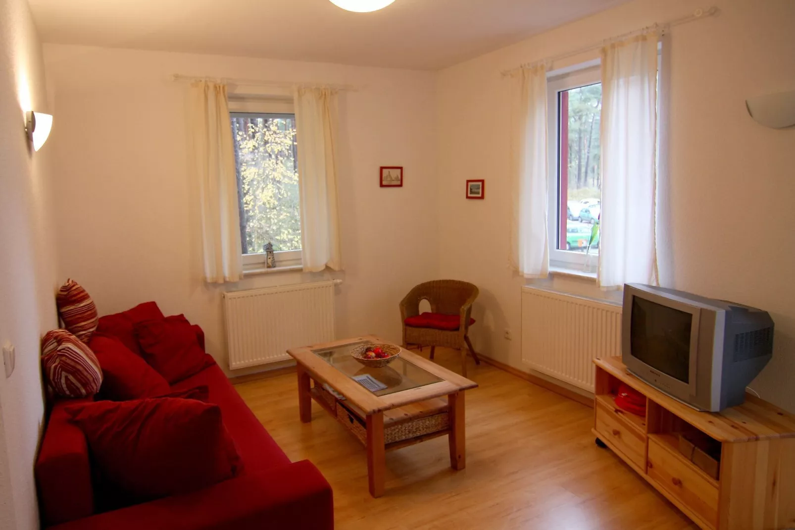 Im EG 50 qm / links-Living room