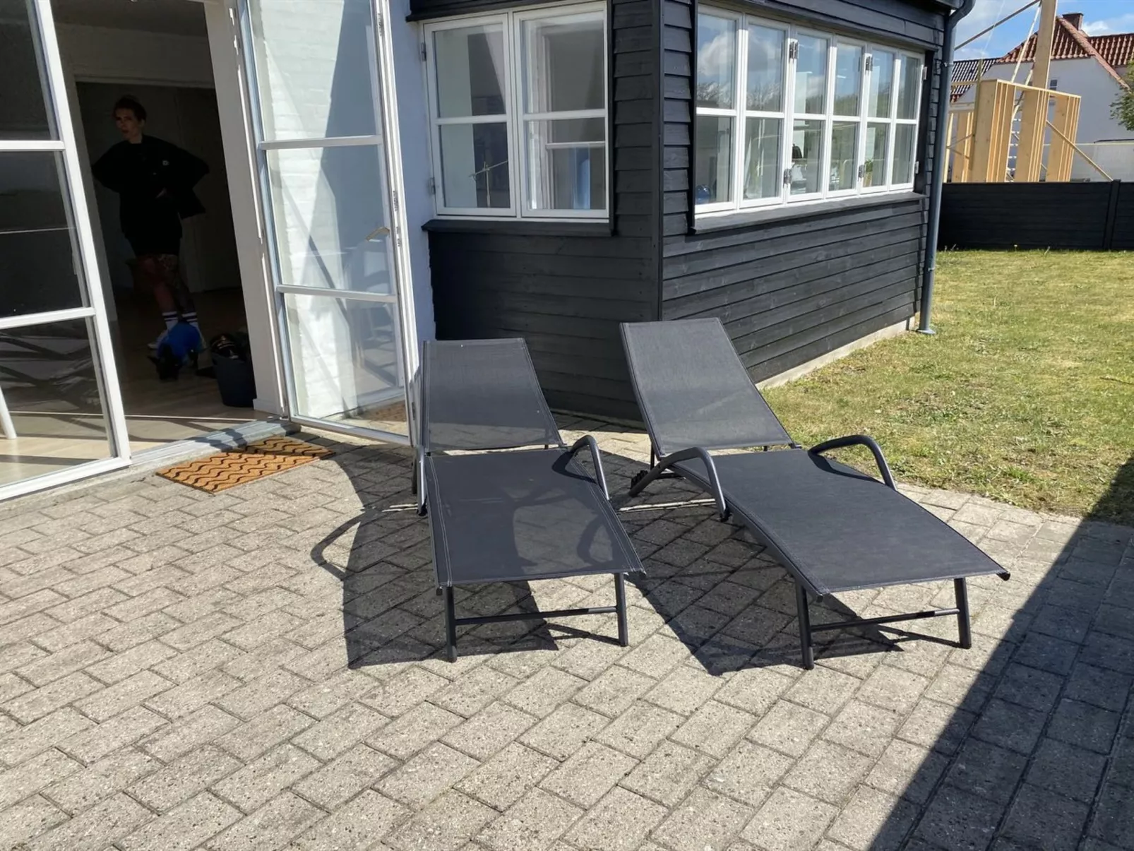 "Henke" - 500m from the sea
