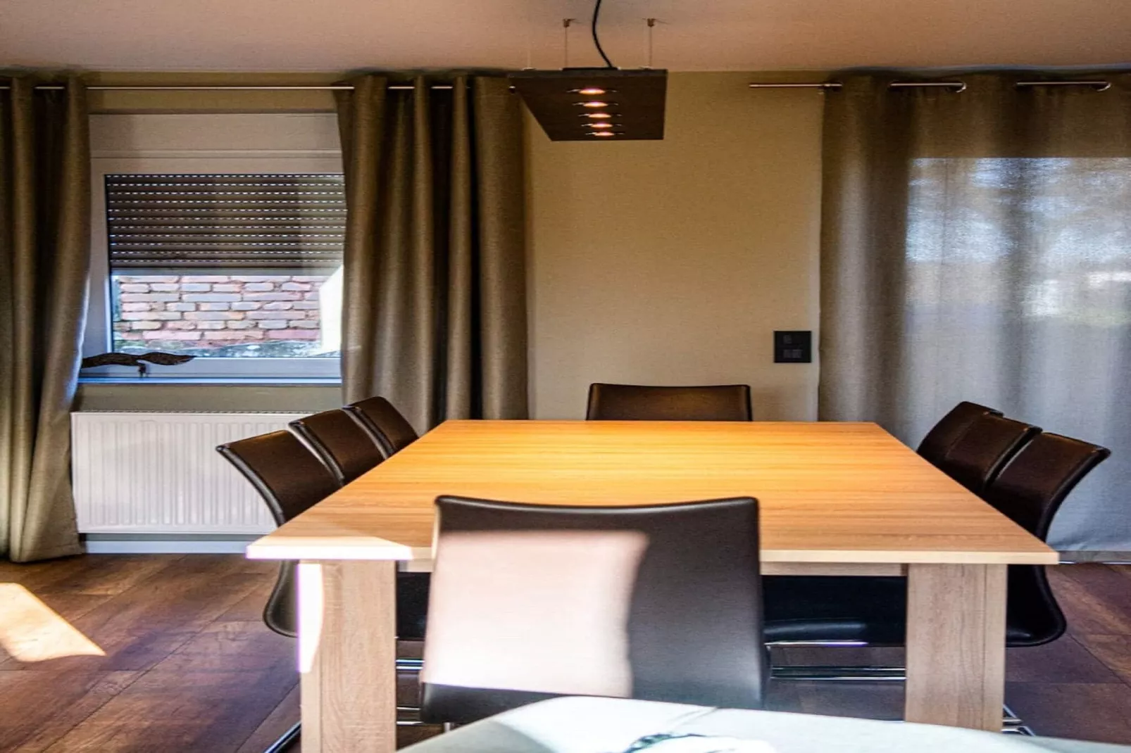 LE MILLE FIORI HOUSE-Dining room