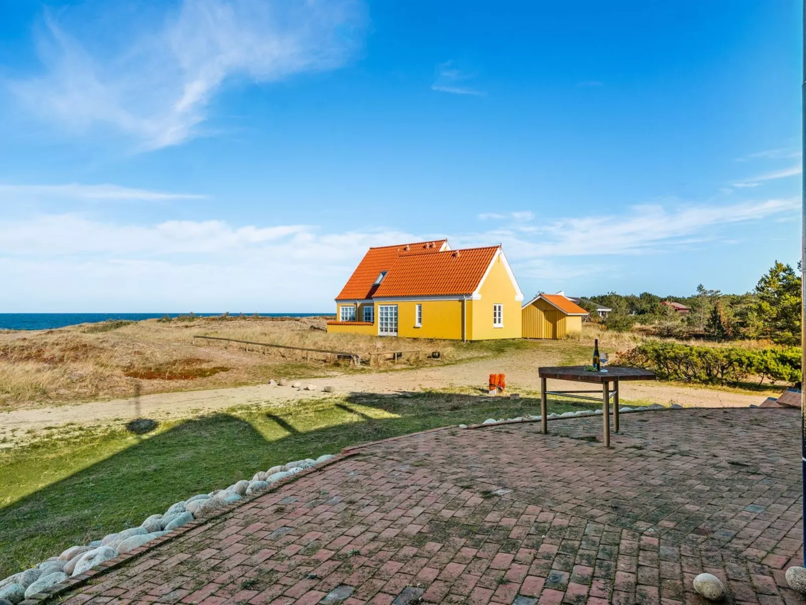 "Solvej" - 120m from the sea-Inside