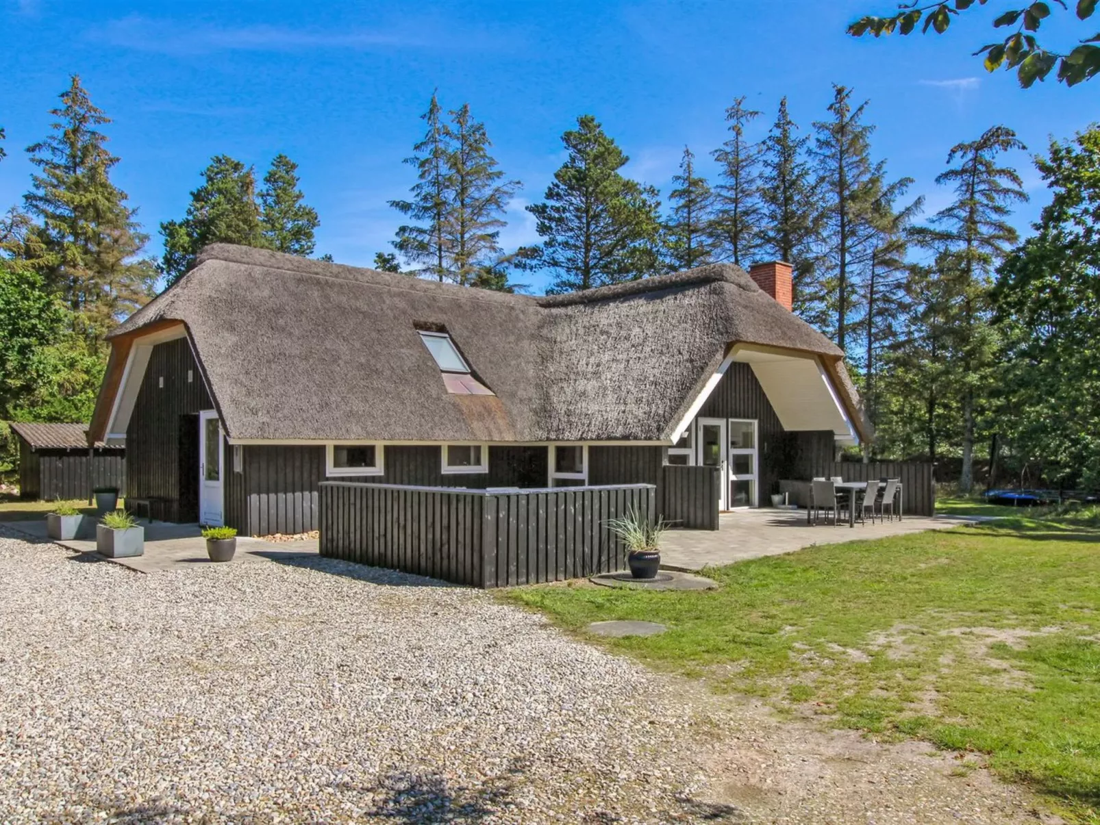 "Arttu" - 2.4km from the sea-Outside