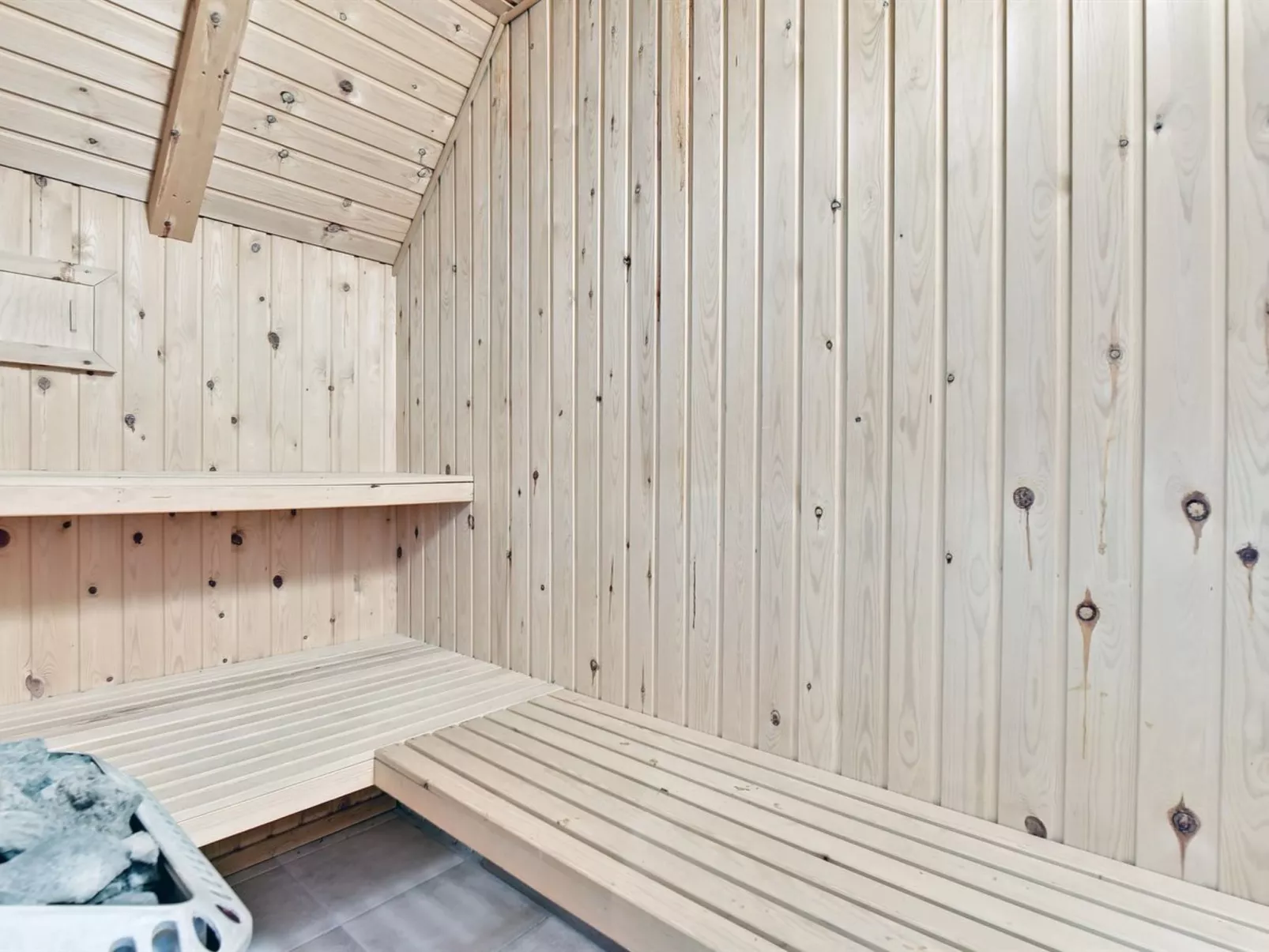 "Arttu" - 2.4km from the sea-Outside