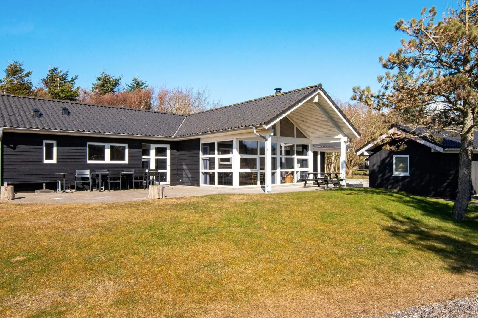 10 person holiday home in Løgstør-By Traum-View