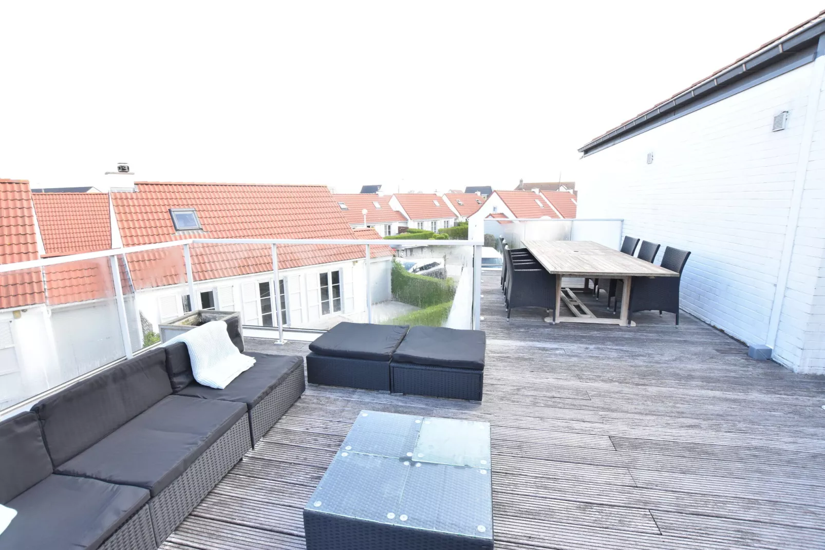 SeaLoft-Terrace balcony