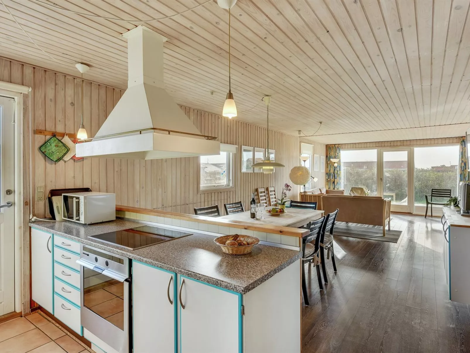 "Bettine" - 500m from the sea-Inside