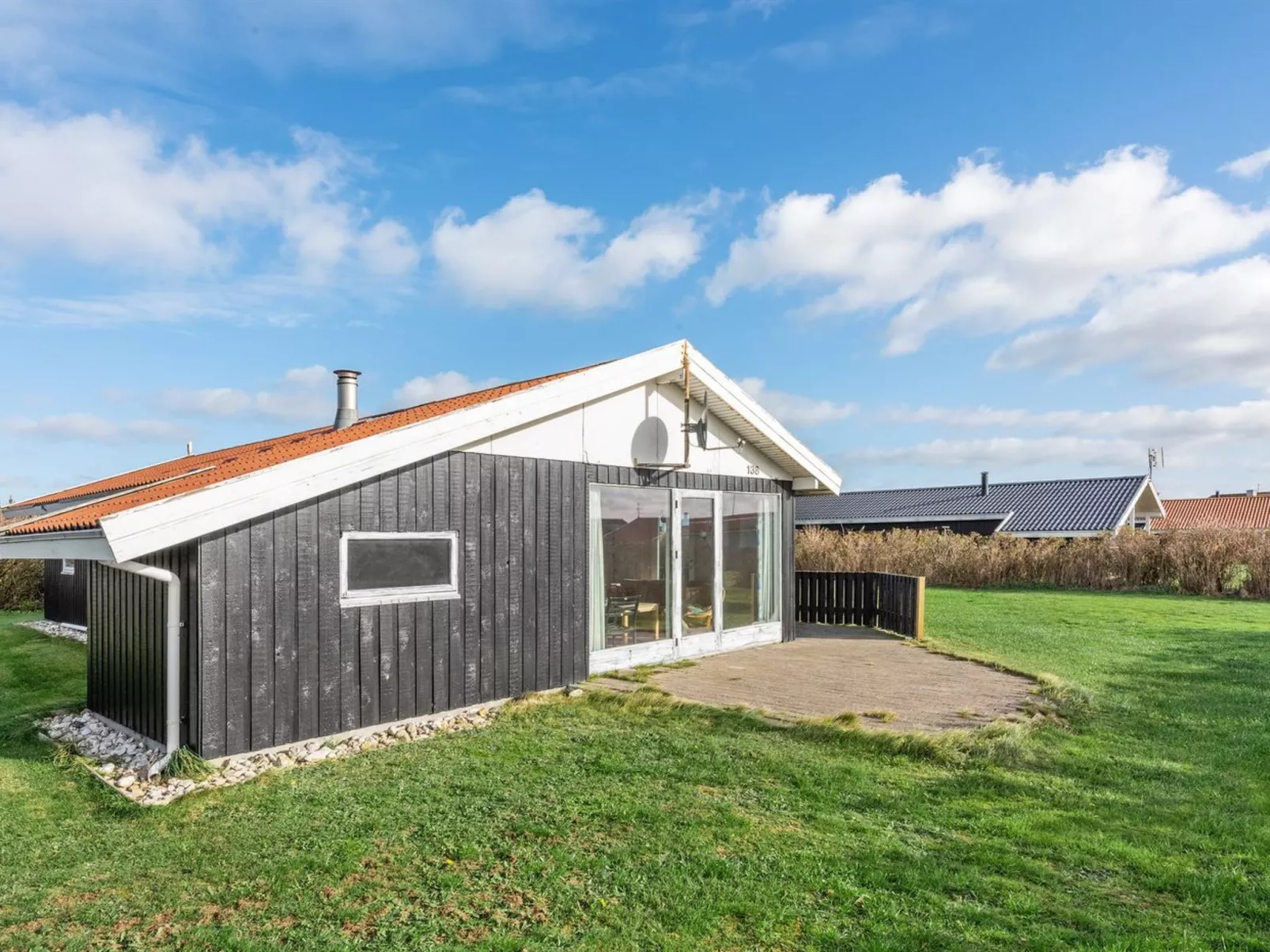 "Bettine" - 500m from the sea-Outside