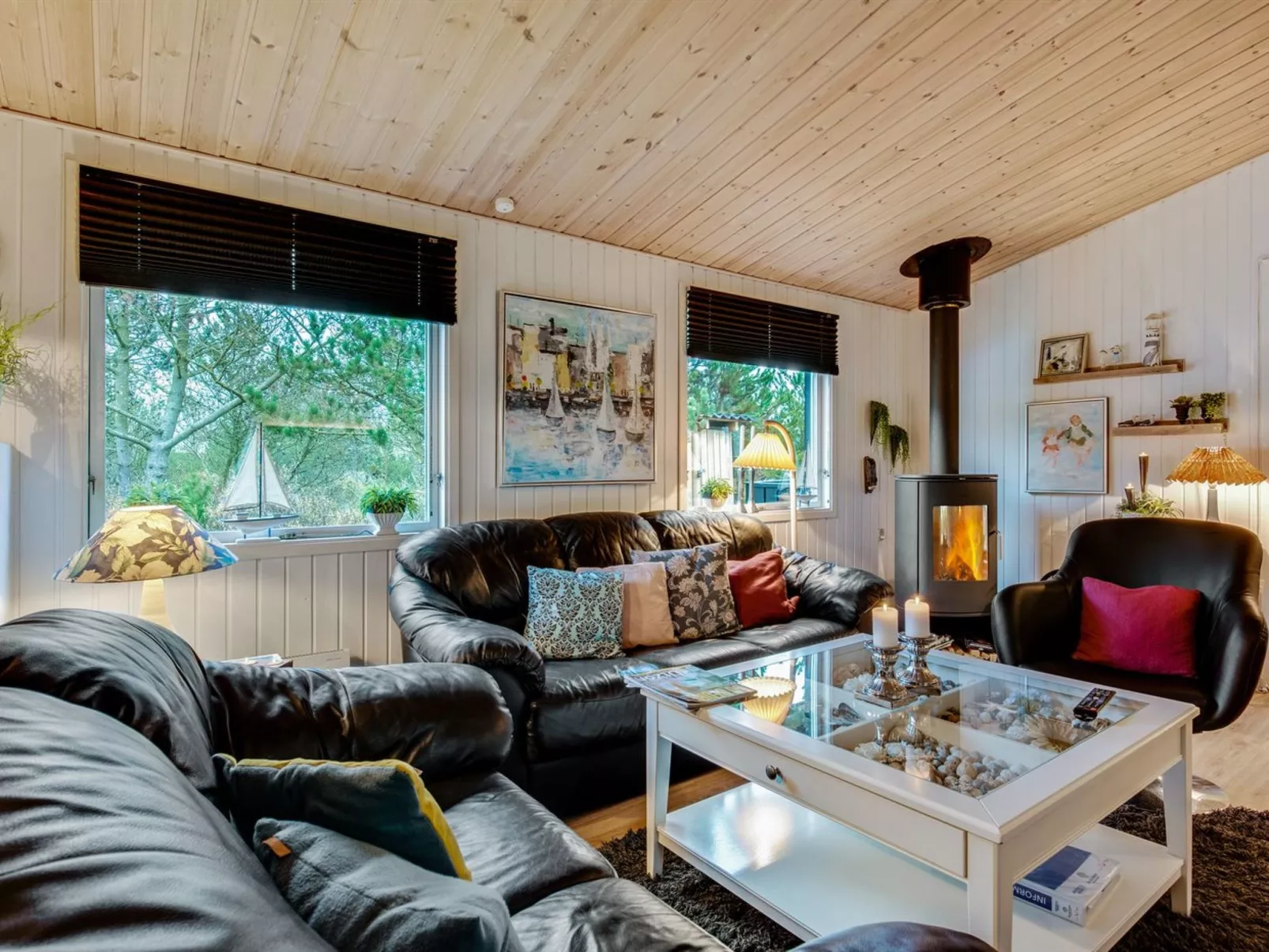 "Emeline" - 1.7km from the sea-Dedans