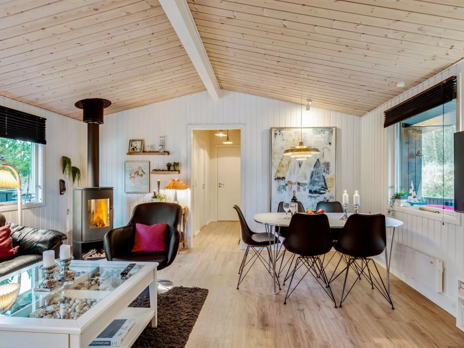 "Emeline" - 1.7km from the sea-Dedans