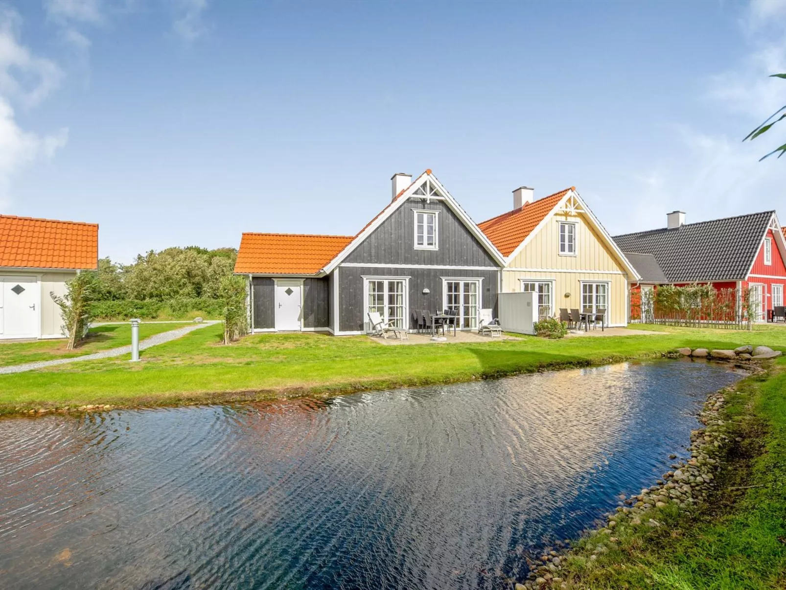 "Folkmar" - 800m from the sea-Outside