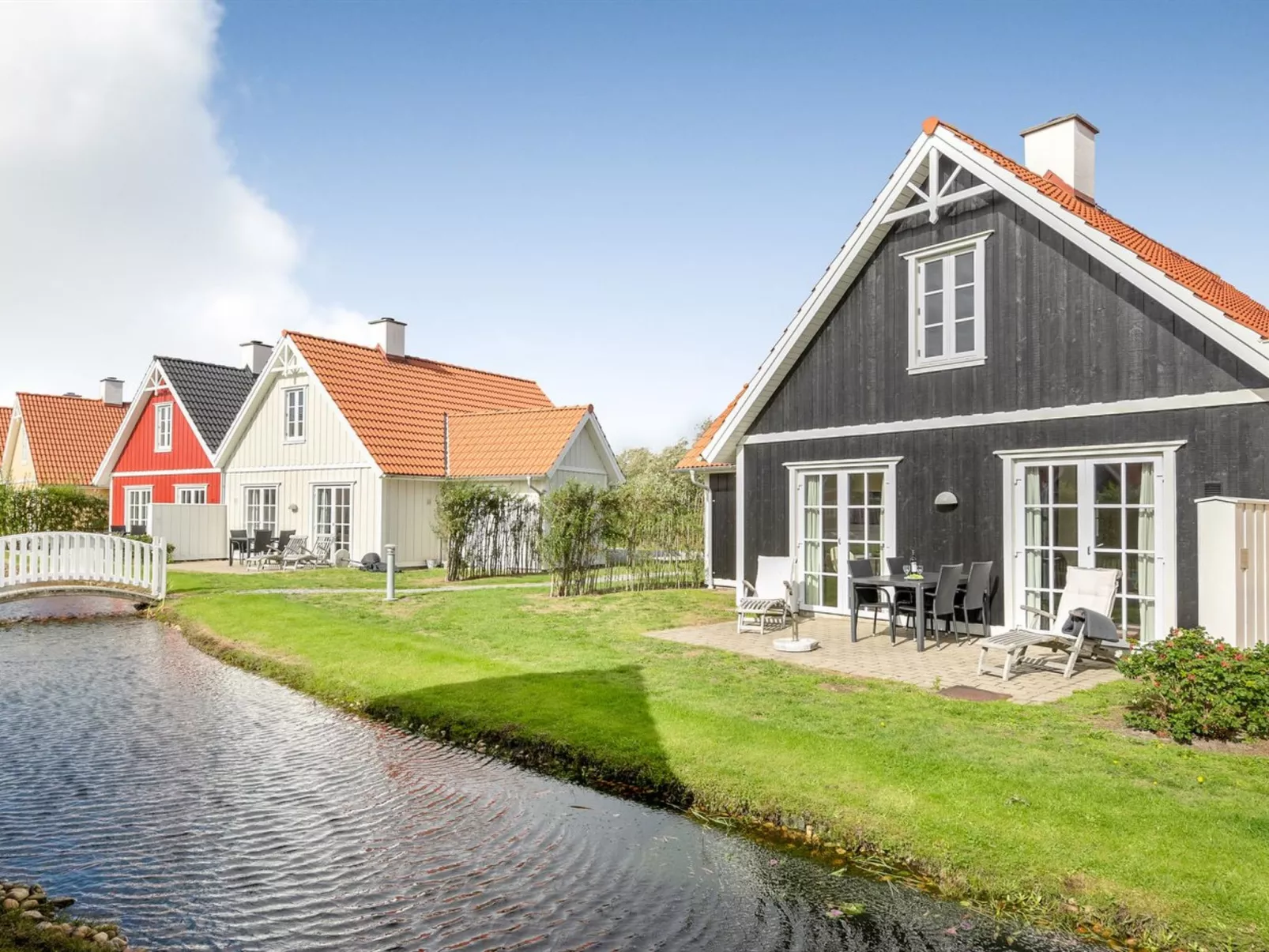 "Folkmar" - 800m from the sea-Outside