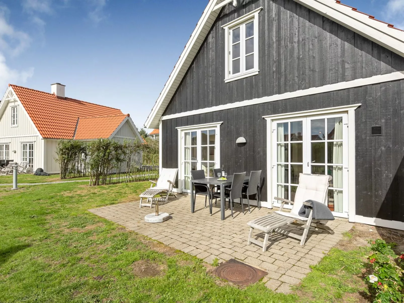 "Folkmar" - 800m from the sea-Outside