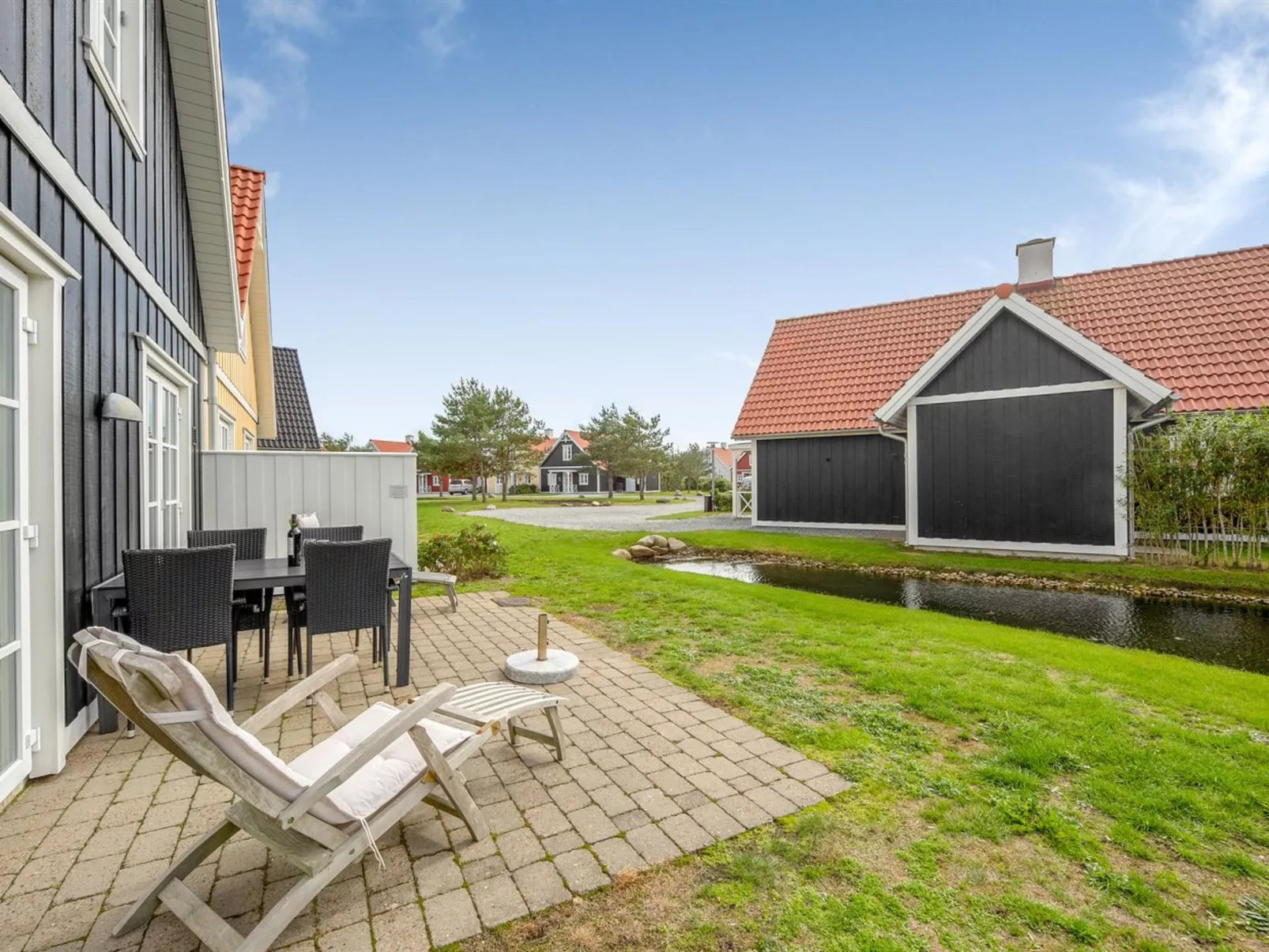 "Folkmar" - 800m from the sea-Outside