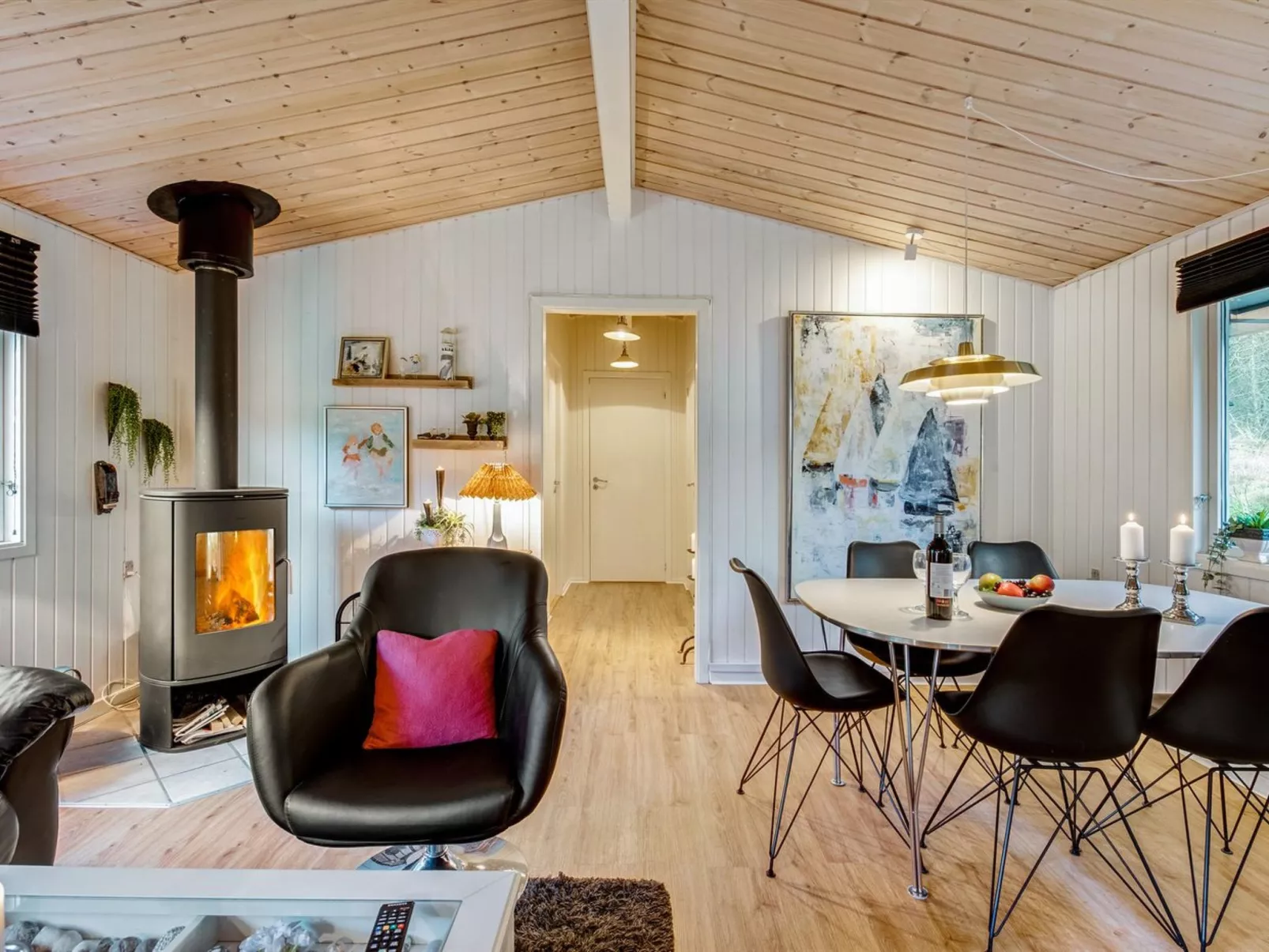 "Emeline" - 1.7km from the sea-Dedans