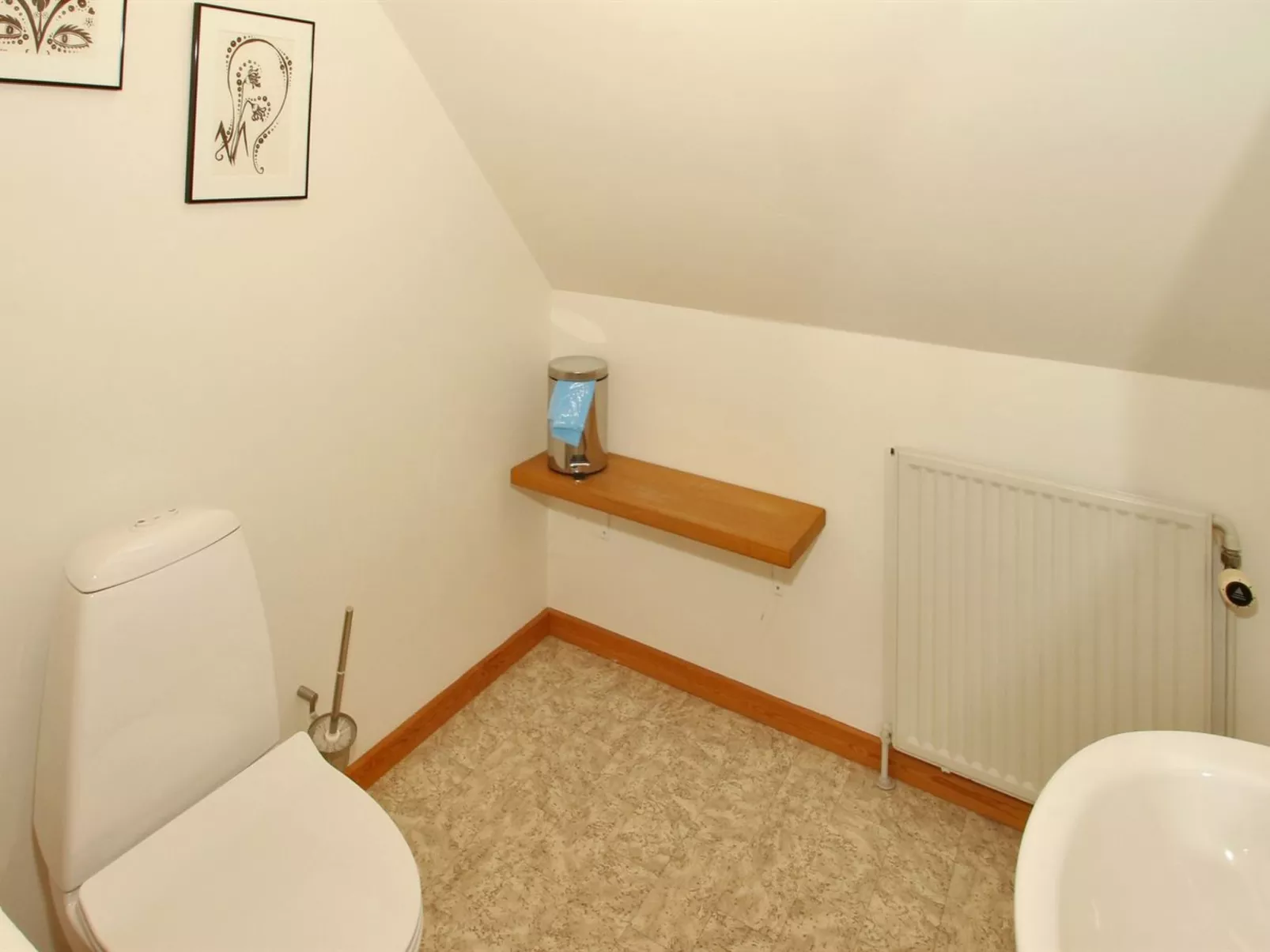 "Ognen" - 1.5km from the sea-Inside