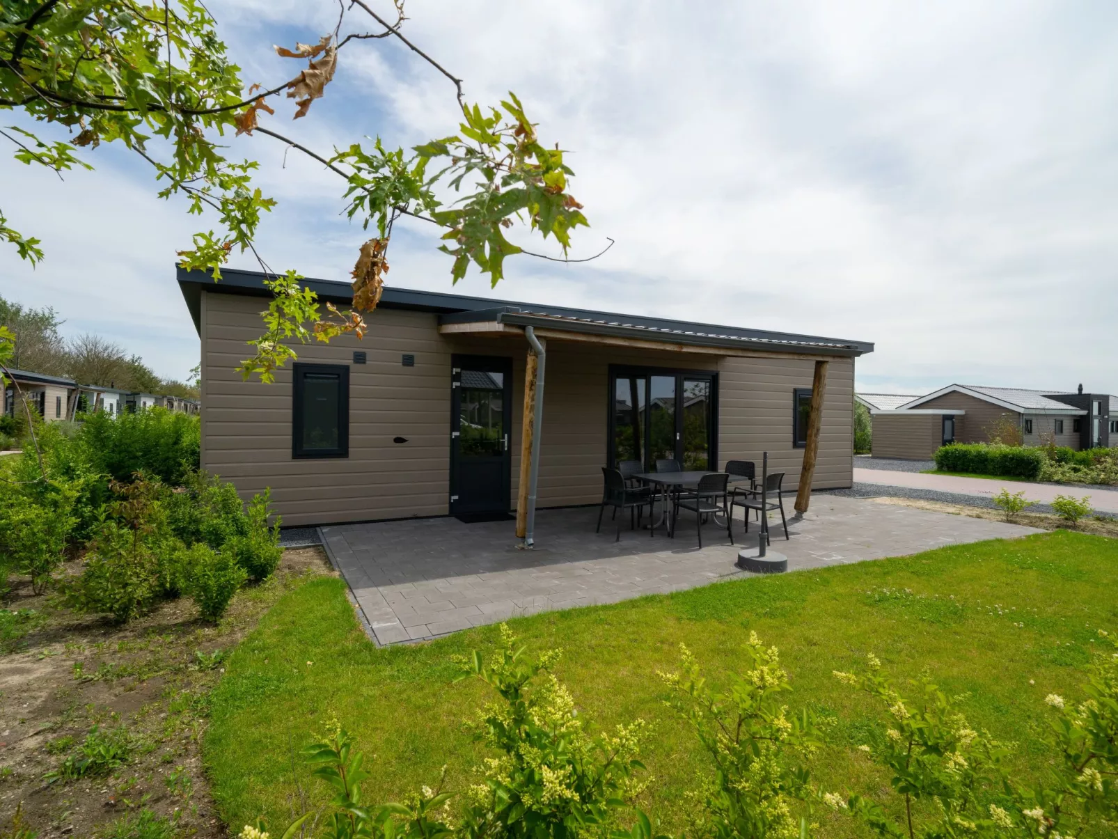 Pavilion 5-Outside