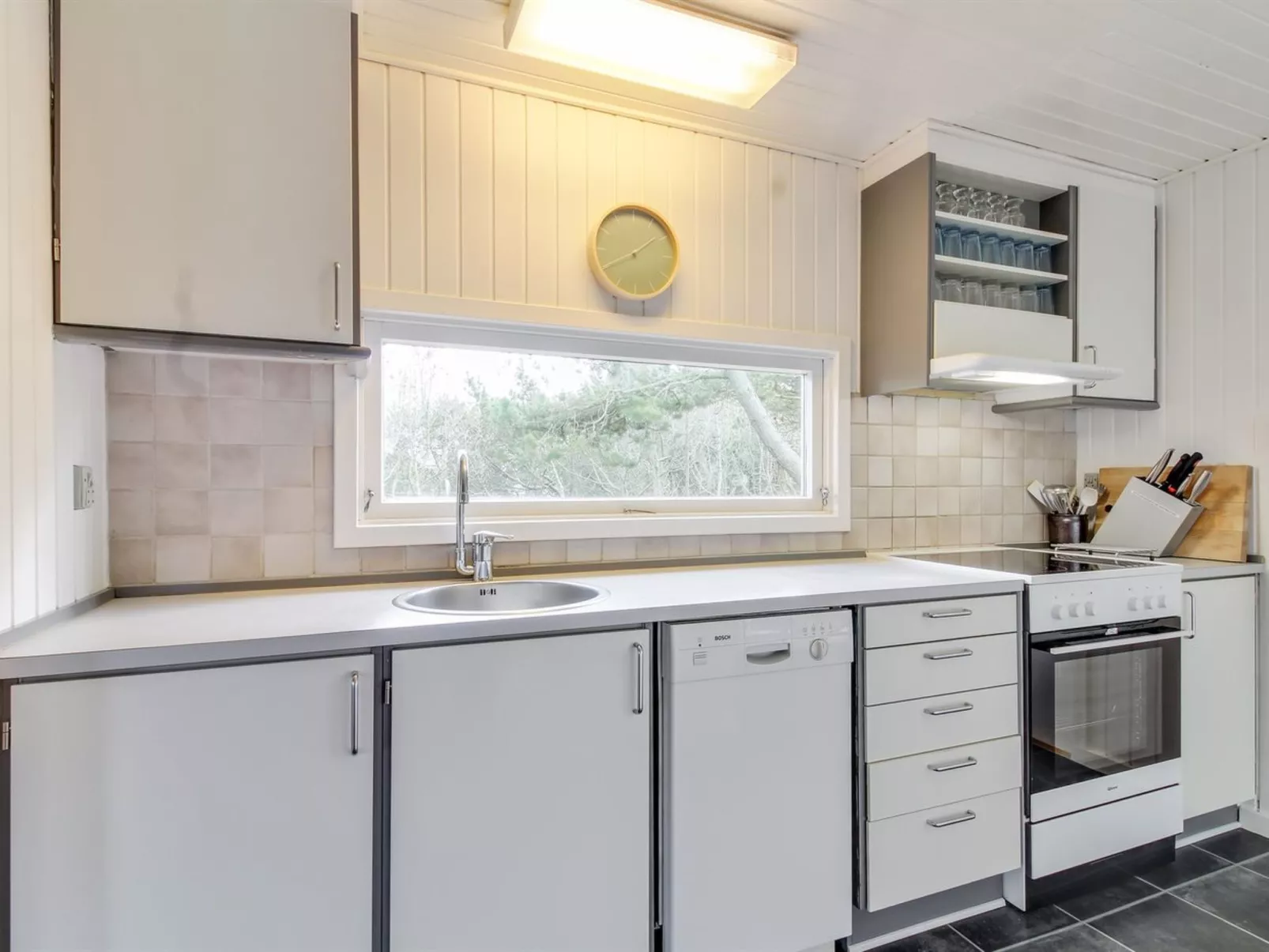 "Glady" - 500m from the sea-Inside