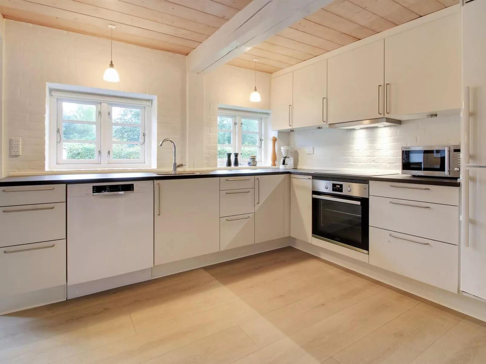 "Naili" - 3.1km from the sea-Drinnen