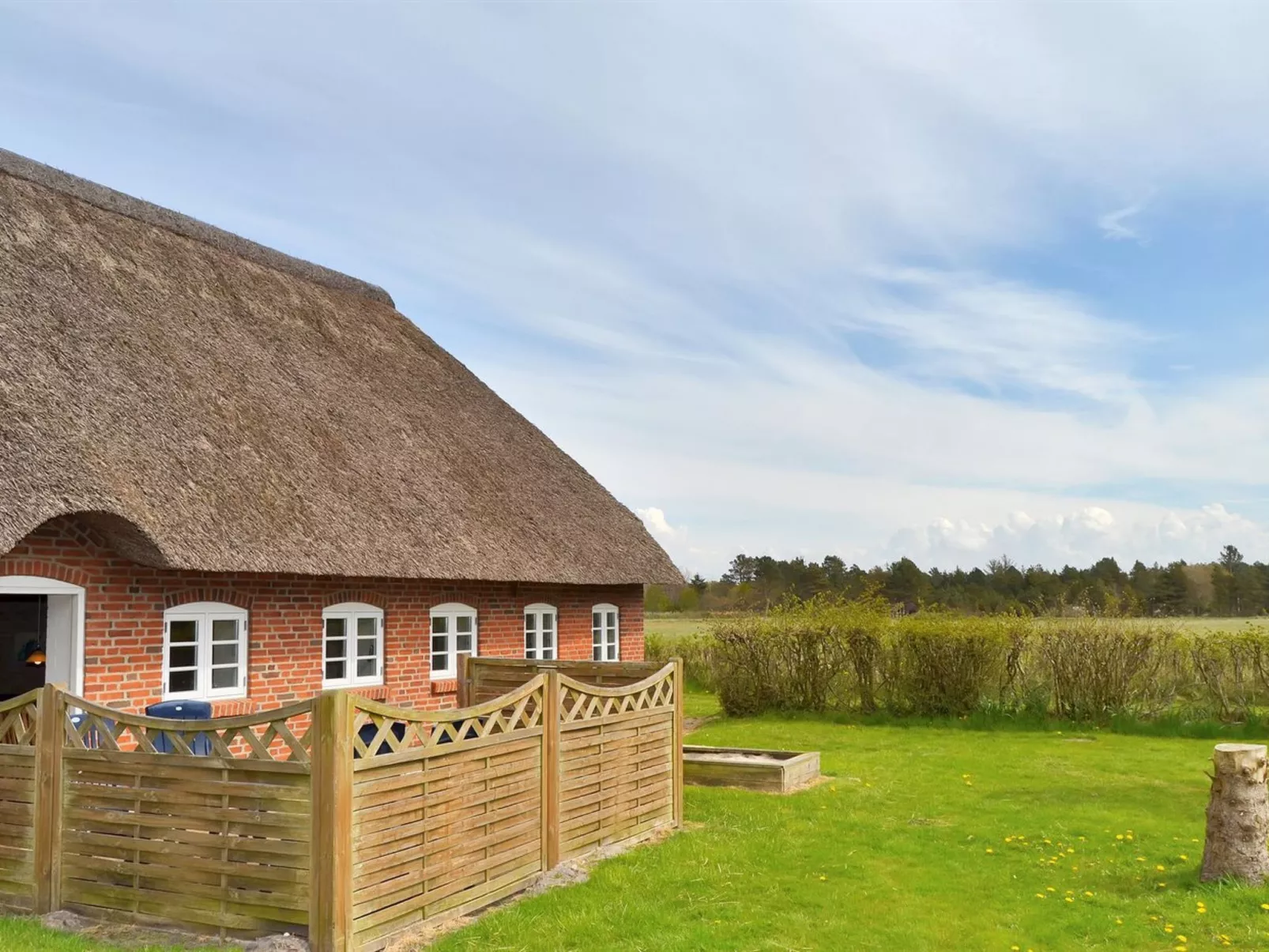 "Naili" - 3.1km from the sea-Draußen