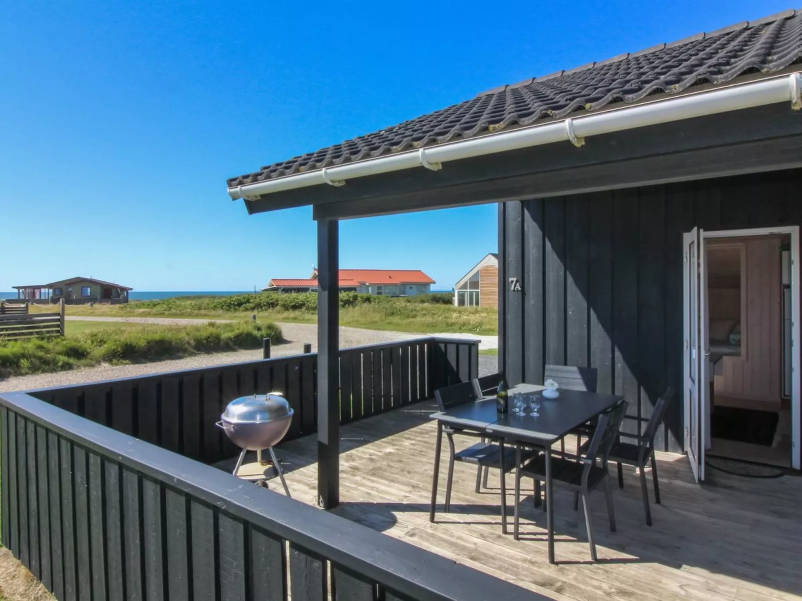 "Eyvin" - 100m from the sea-Outside